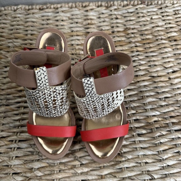 BCBGMAXAZRIA Meteur Snake Red Heel Sandal 7B Coral High Heel - Picture 4 of 13